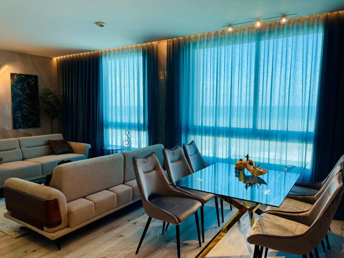 C Tower Apartments Нетания Экстерьер фото