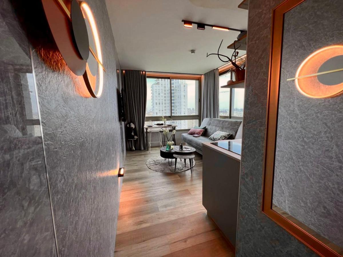 C Tower Apartments Нетания Экстерьер фото