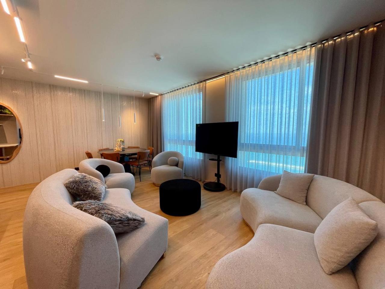 C Tower Apartments Нетания Экстерьер фото