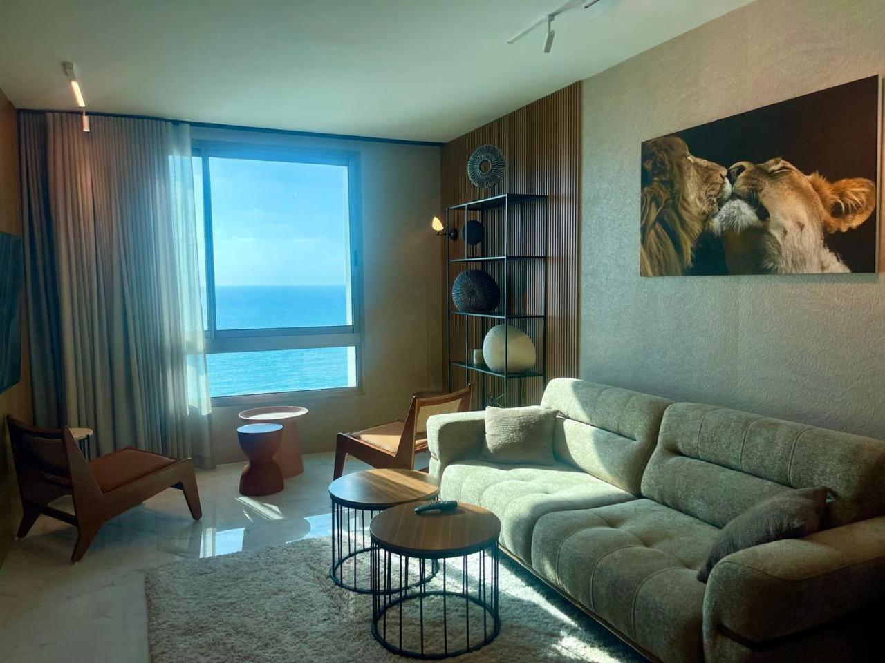 C Tower Apartments Нетания Экстерьер фото